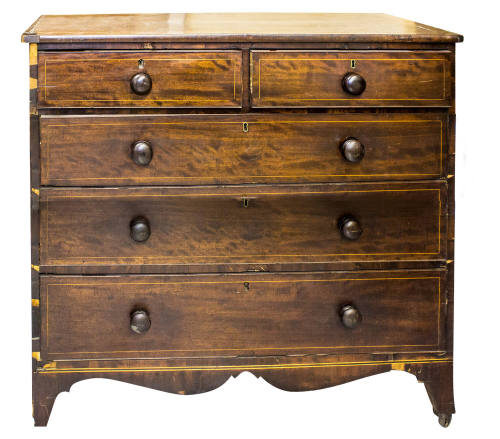 CHEST OF DRAWERS